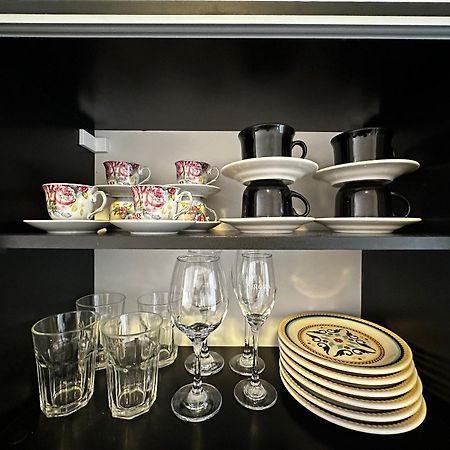 Po04- 1 Quarto Ao Lado Shop. Atlantico C/ Garagem บัลเนอาริโอ กังโบริว ภายนอก รูปภาพ