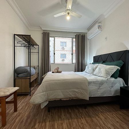Po04- 1 Quarto Ao Lado Shop. Atlantico C/ Garagem บัลเนอาริโอ กังโบริว ภายนอก รูปภาพ