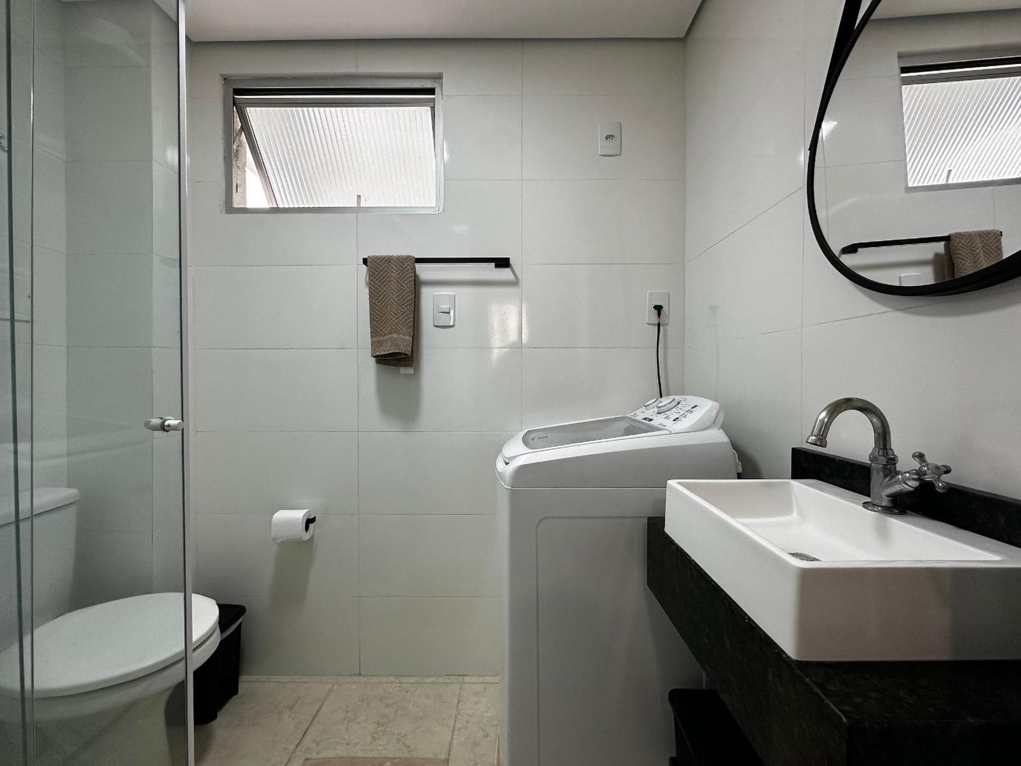 Po04- 1 Quarto Ao Lado Shop. Atlantico C/ Garagem บัลเนอาริโอ กังโบริว ภายนอก รูปภาพ