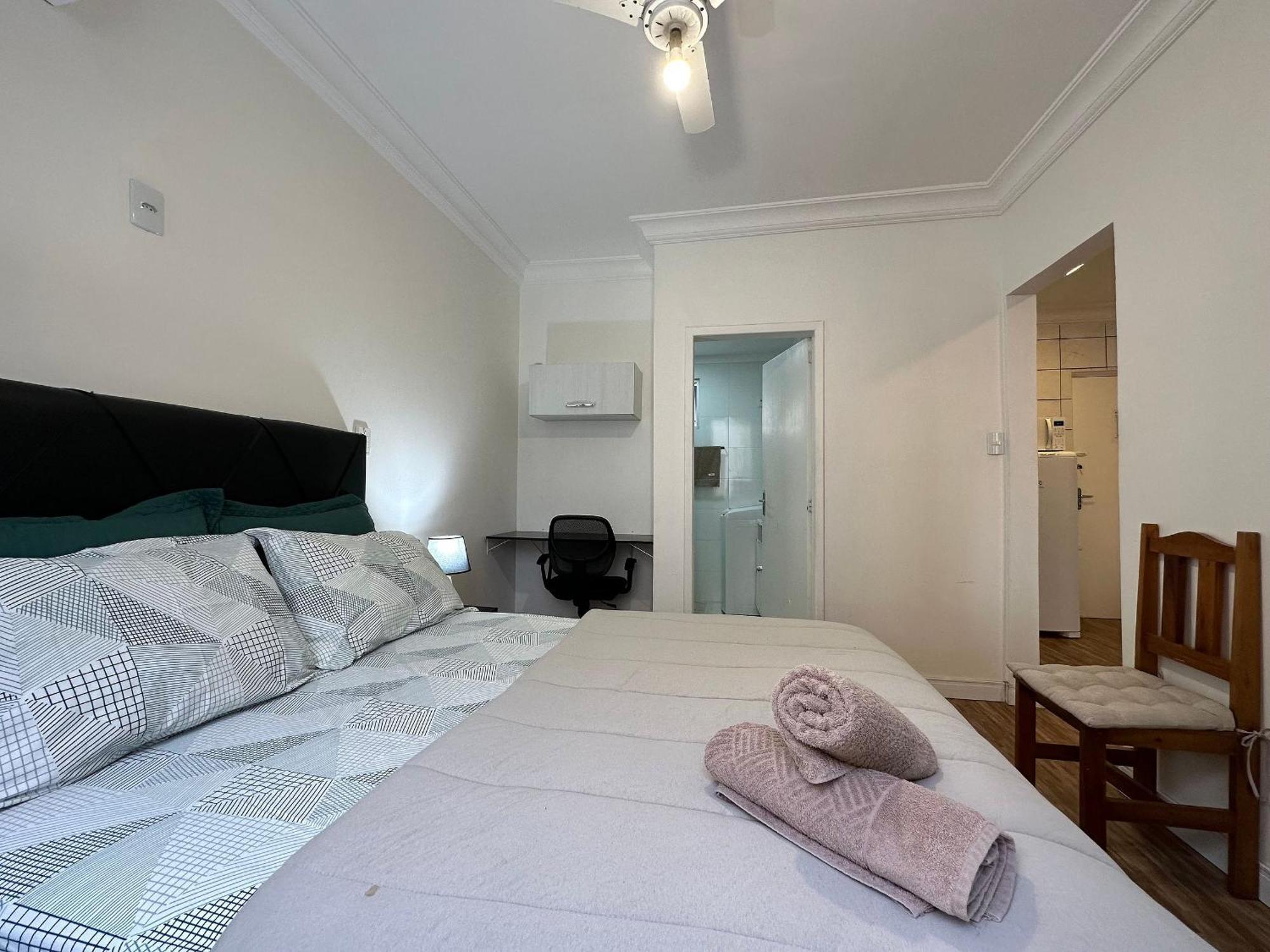 Po04- 1 Quarto Ao Lado Shop. Atlantico C/ Garagem บัลเนอาริโอ กังโบริว ภายนอก รูปภาพ